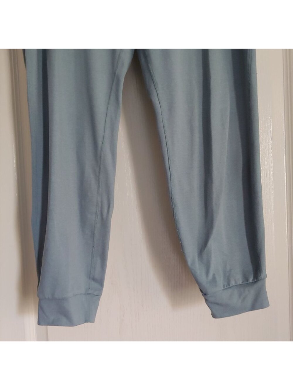 Vuori Performance Jogger Women Athletic Lounge M Pants DreamKnit Athleisure Mist - Picture 4 of 8